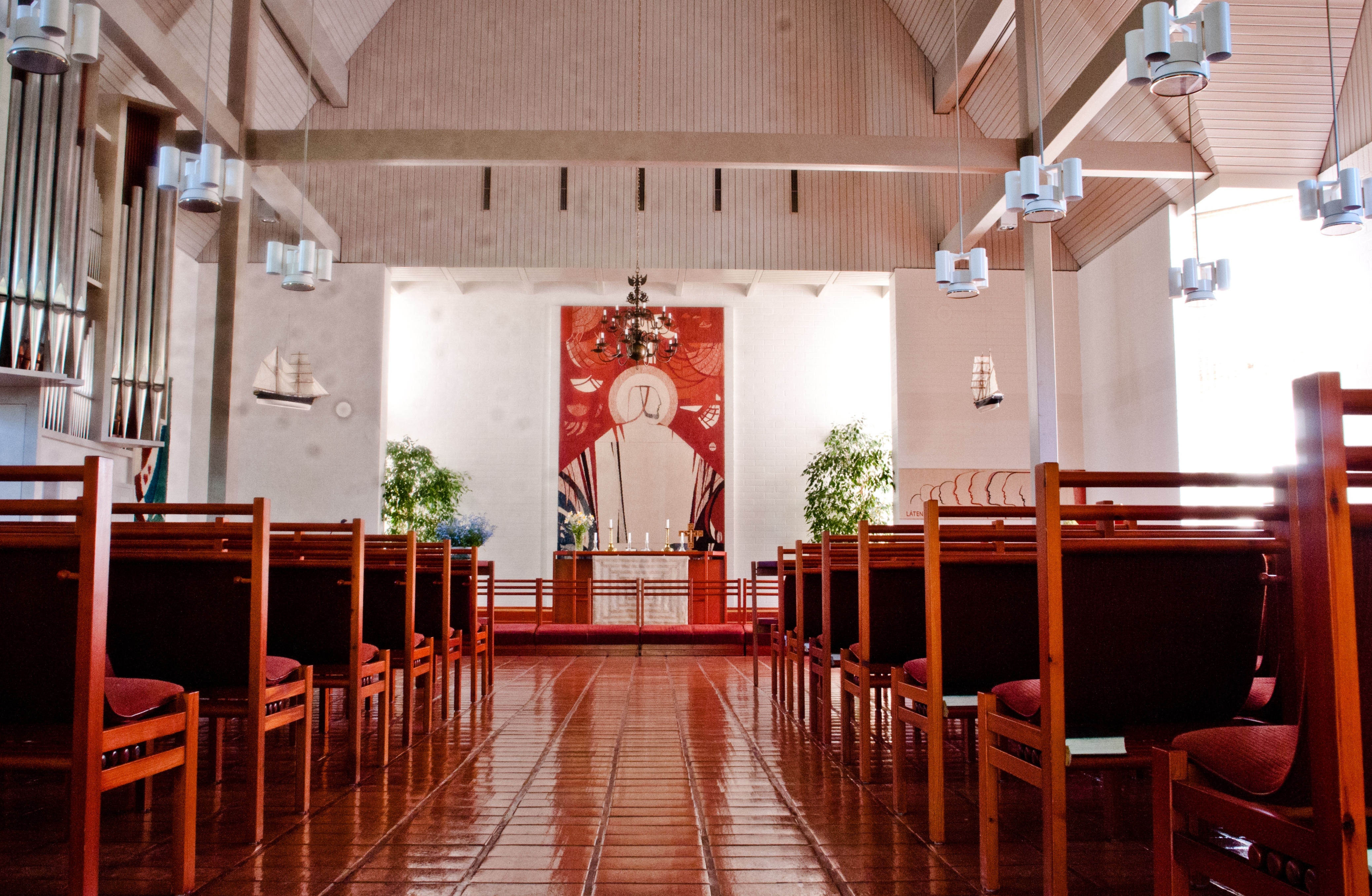 Högmässa med konfirmation Bromarvs kyrka