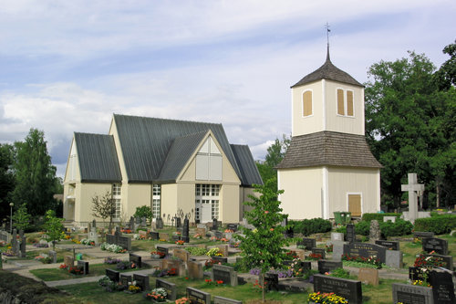 Bromarvs kyrka.